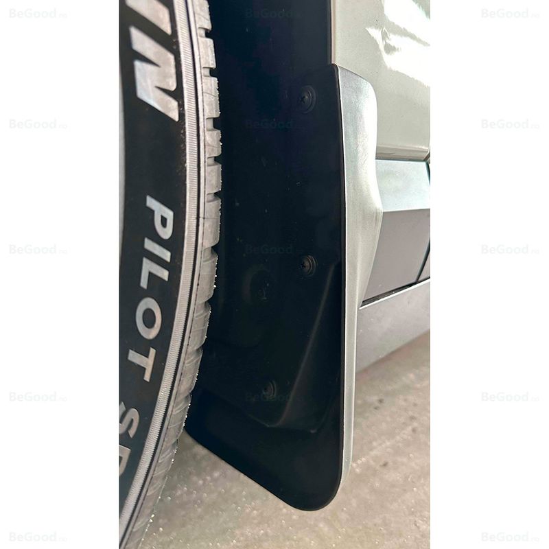 Polestar 4 Skvettlapper - Mud flaps