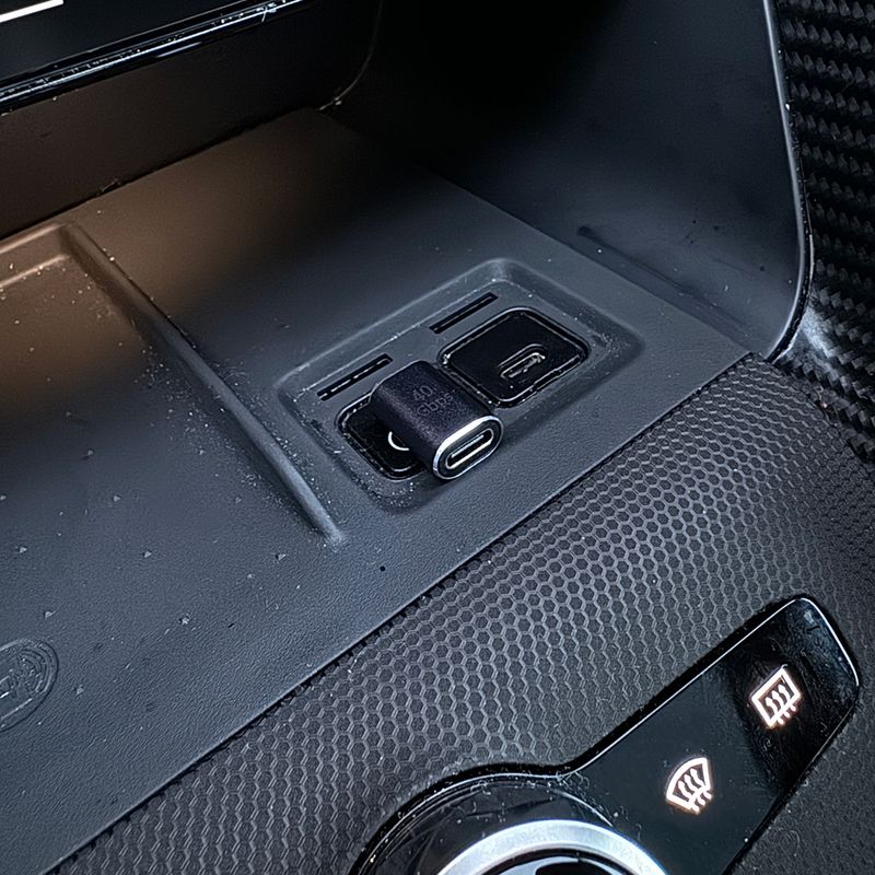 USB-C adapter Polestar